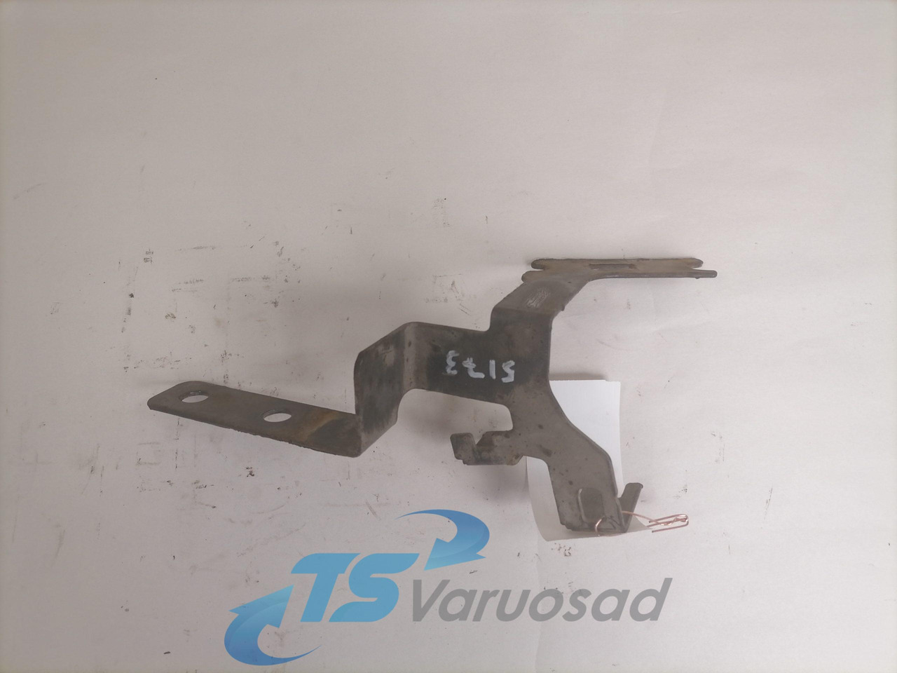 Volvo Bracket 20966566 - Frame/ Chassis for Truck: picture 1 Volvo Bracket 20966566 - Frame/ Chassis for Truck: picture 1