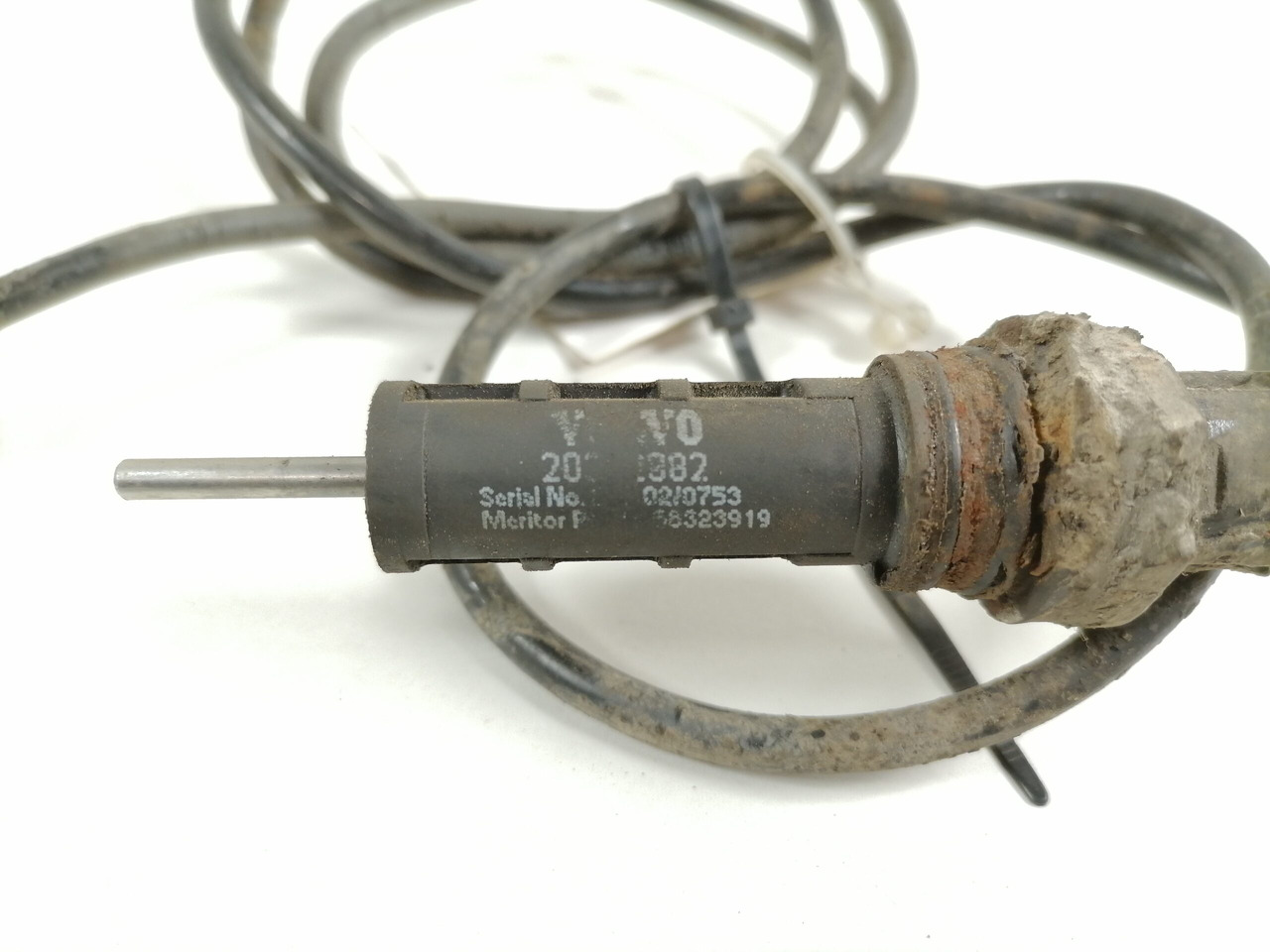 Volvo Cable, brake pad 20 882 - Brake parts for Truck: picture 2 Volvo Cable, brake pad 20 882 - Brake parts for Truck: picture 2