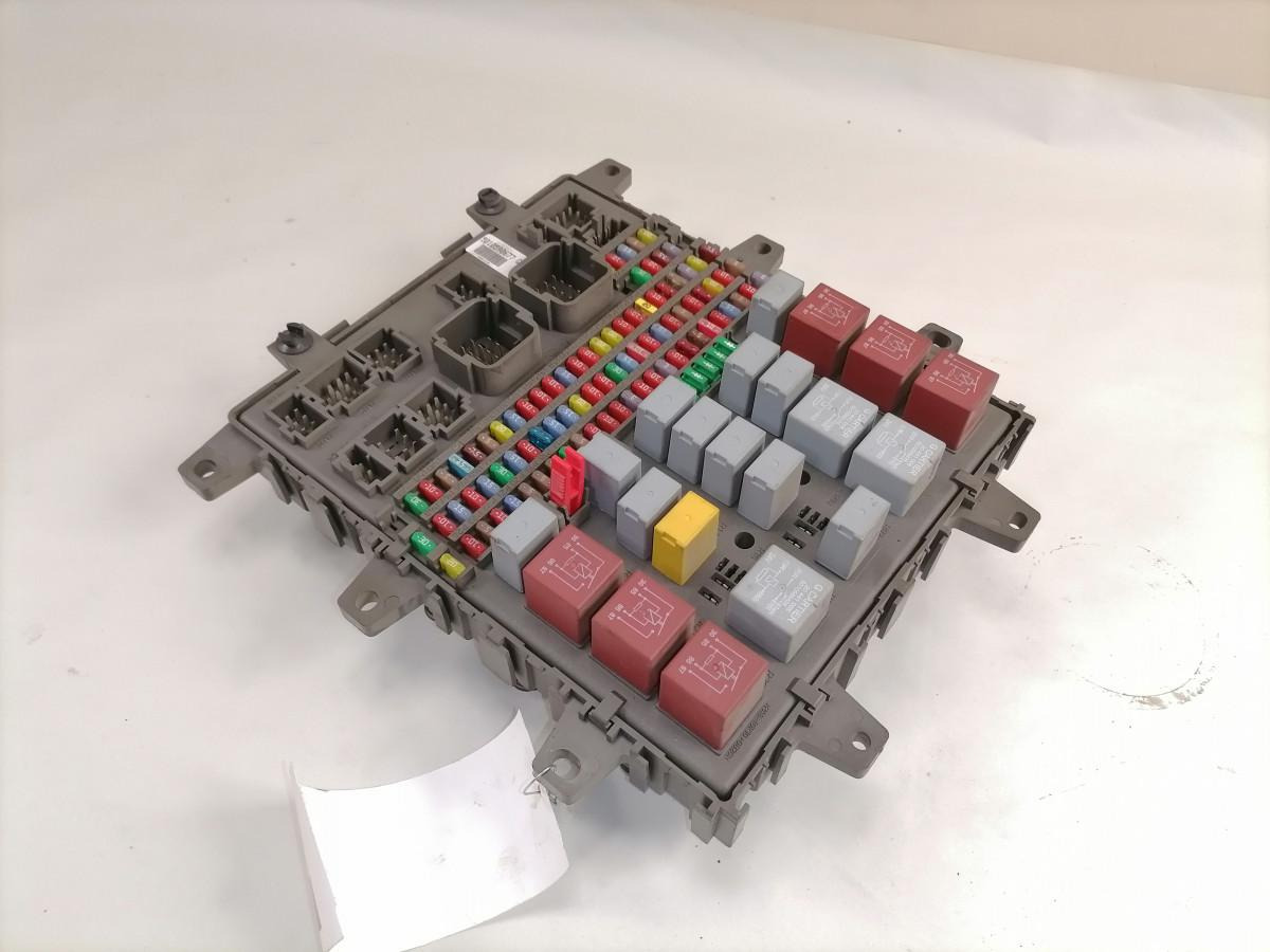 Volvo Central electric unit 5010590677 - Fuse for Truck: picture 2 Volvo Central electric unit 5010590677 - Fuse for Truck: picture 2