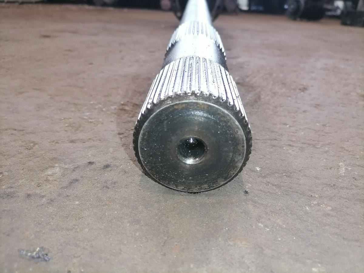Volvo Drive shaft 20734793 - Drive shaft for Truck: picture 4 Volvo Drive shaft 20734793 - Drive shaft for Truck: picture 4