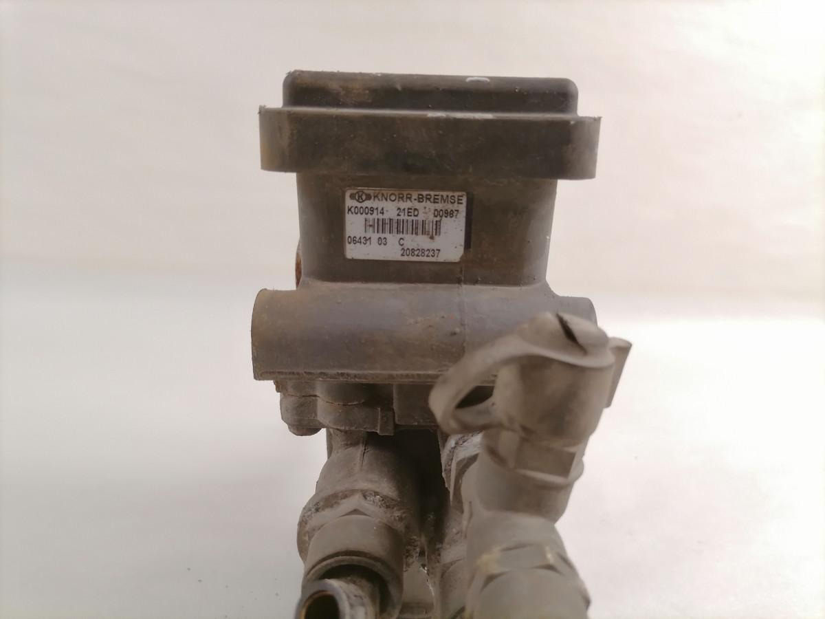 Volvo EBS brake valve 20828237 - Brake valve for Truck: picture 5 Volvo EBS brake valve 20828237 - Brake valve for Truck: picture 5