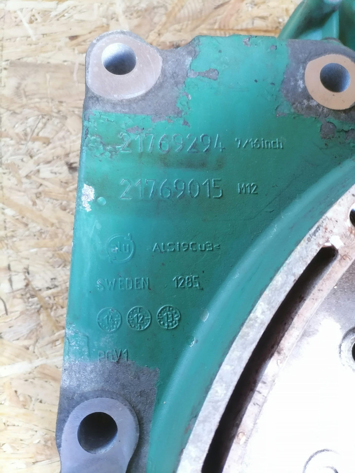 Volvo Flywheel housing 21769015 - Flywheel for Truck: picture 5 Volvo Flywheel housing 21769015 - Flywheel for Truck: picture 5