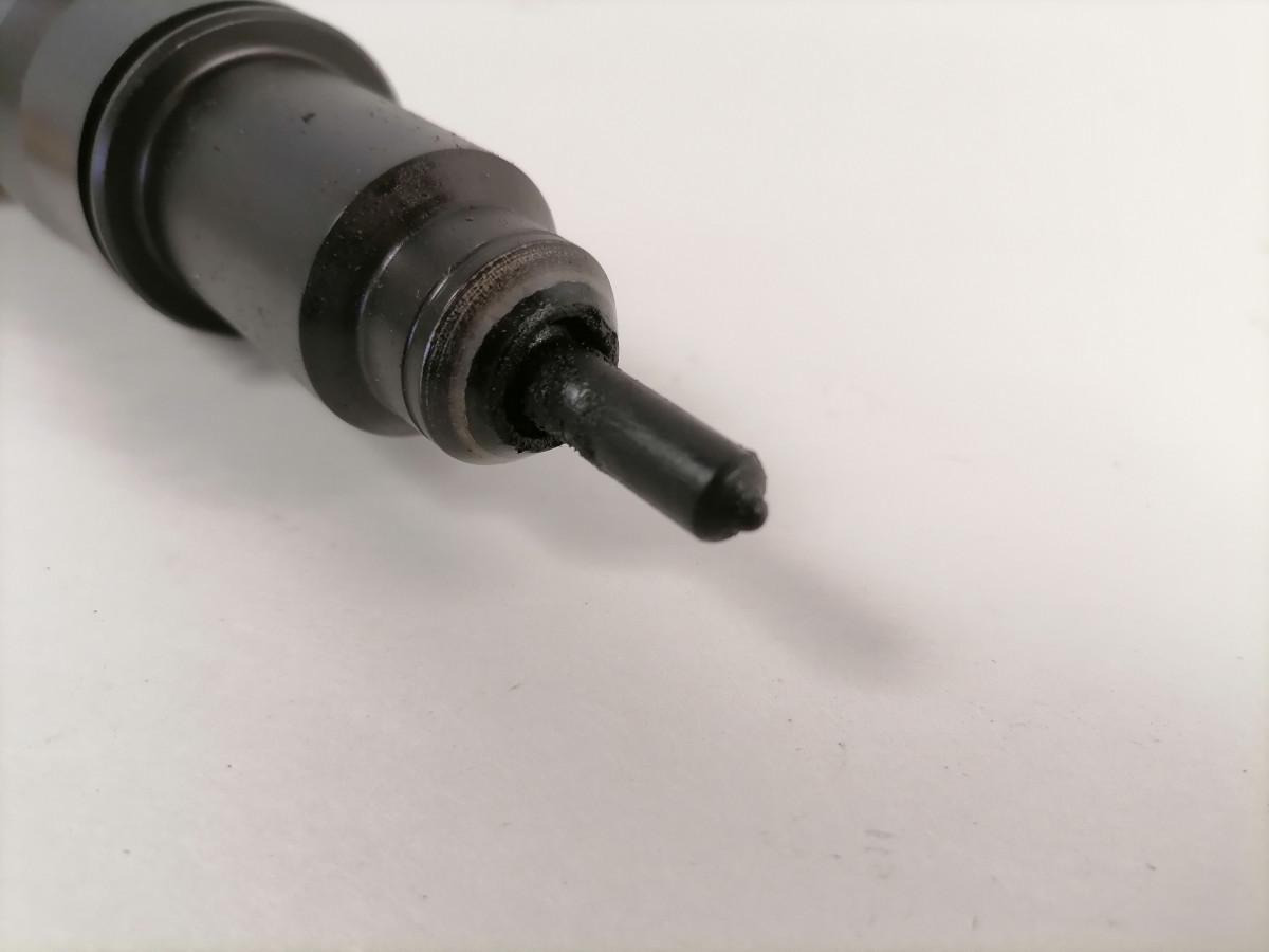 Volvo Injector 22254576 - Fuel pump for Truck: picture 3 Volvo Injector 22254576 - Fuel pump for Truck: picture 3