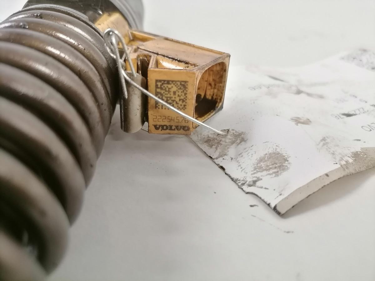 Volvo Injector 22254576 - Fuel pump for Truck: picture 5 Volvo Injector 22254576 - Fuel pump for Truck: picture 5