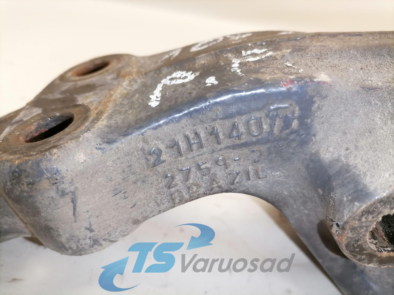 Volvo Kabiini kandur, tagumine 21196590 - Cab suspension for Truck: picture 2 Volvo Kabiini kandur, tagumine 21196590 - Cab suspension for Truck: picture 2