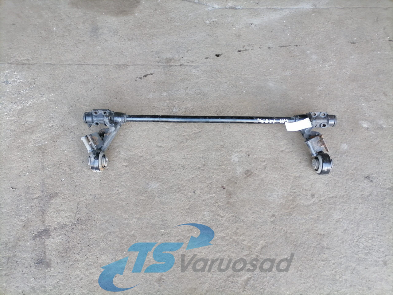 Volvo Volvo FH kabiini torsioonvarras 22004643 - Cab suspension for Truck: picture 1 Volvo Volvo FH kabiini torsioonvarras 22004643 - Cab suspension for Truck: picture 1
