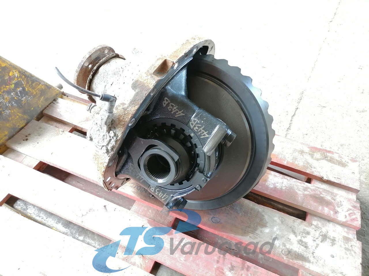 Volvo Volvo reduktor RSS1344C 4,11 RSS1344C - Final drive for Truck: picture 1 Volvo Volvo reduktor RSS1344C 4,11 RSS1344C - Final drive for Truck: picture 1