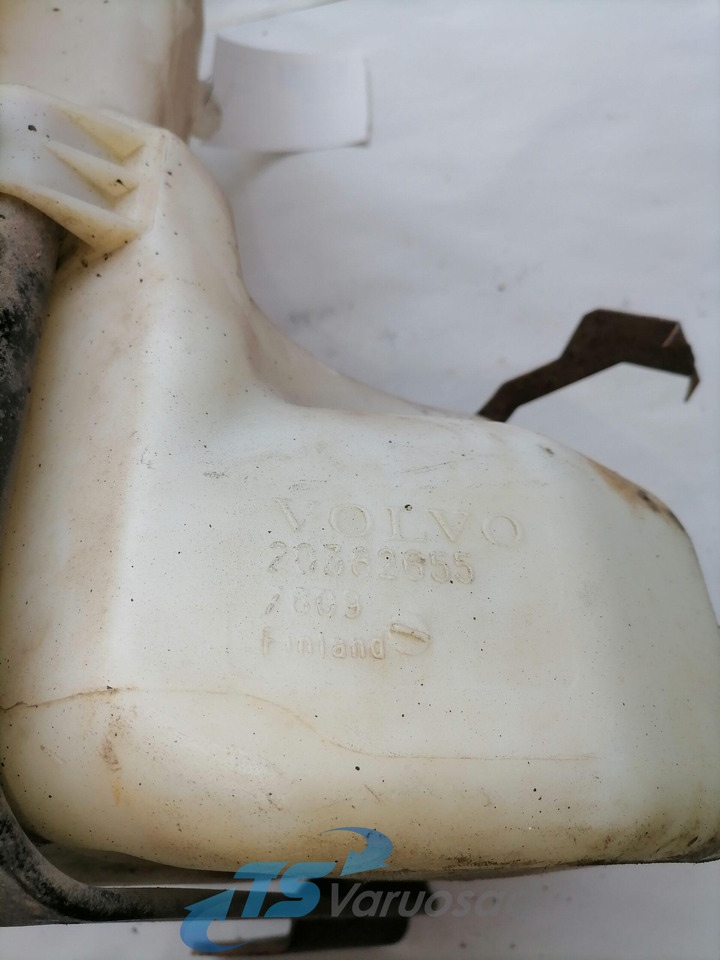 Volvo Windscreen washer fluid tank 20382655 - Wiper for Truck: picture 2 Volvo Windscreen washer fluid tank 20382655 - Wiper for Truck: picture 2