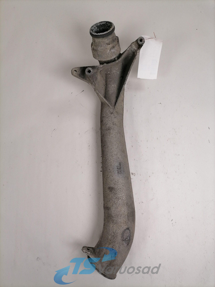 Volvo intercooler pipe 1676490 - Intercooler for Truck: picture 1 Volvo intercooler pipe 1676490 - Intercooler for Truck: picture 1