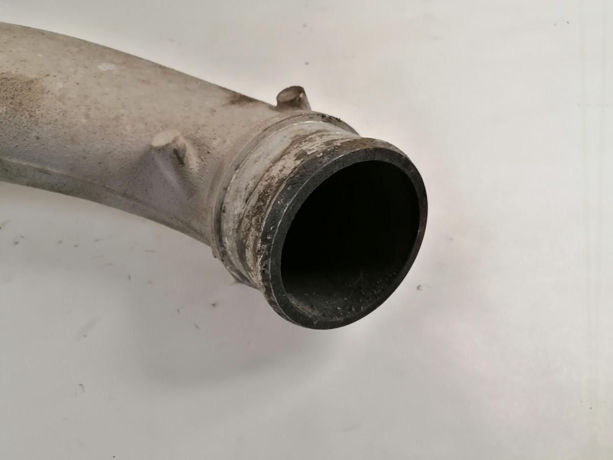 Volvo intercooler pipe 21489056 - Intercooler for Truck: picture 3 Volvo intercooler pipe 21489056 - Intercooler for Truck: picture 3
