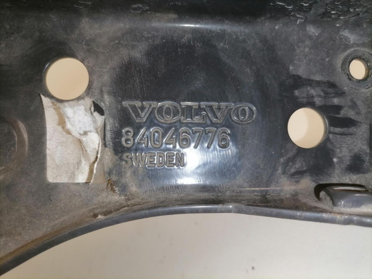 Volvo light bracket 84046776 - Lights/ Lighting for Truck: picture 4 Volvo light bracket 84046776 - Lights/ Lighting for Truck: picture 4