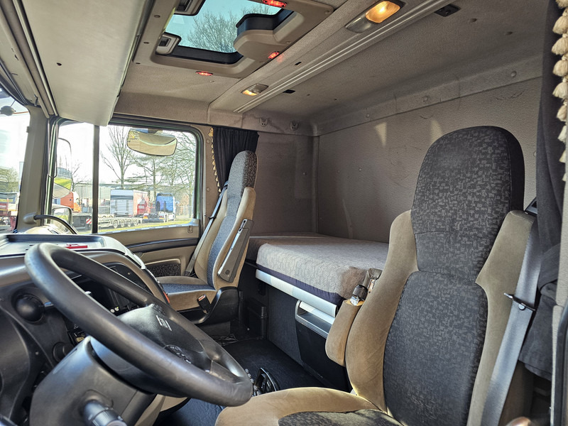 Crane truck DAF XF 105.460 6X2 / HIAB 37TM KRAN / CRANE / GRUE: picture 17 Crane truck DAF XF 105.460 6X2 / HIAB 37TM KRAN / CRANE / GRUE: picture 17