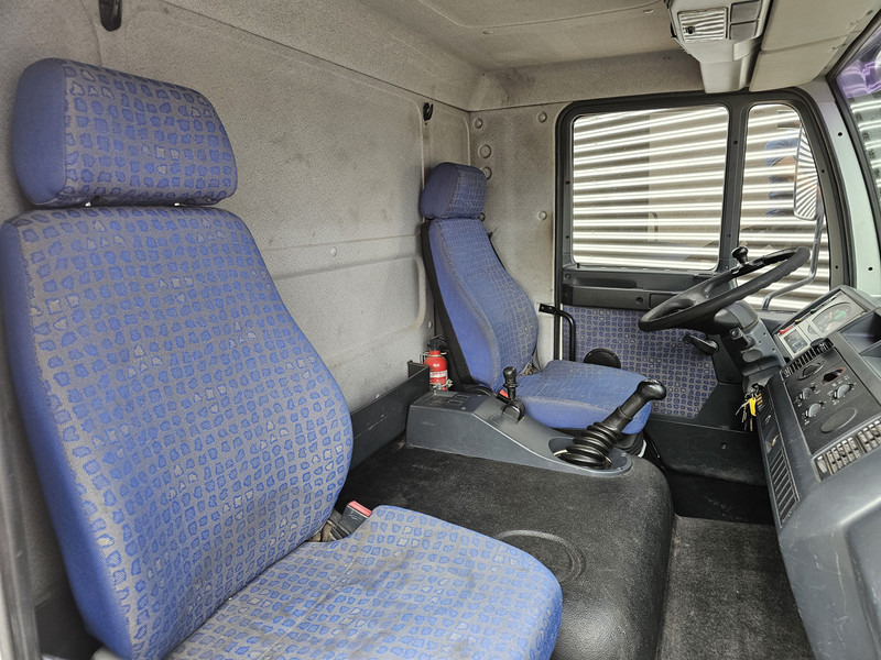 Car transporter truck MAN LE 12.180 / OPRIJ / MACHINE TRANSPORT: picture 12