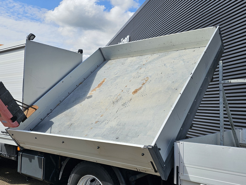 MAN TGM 15.240 BL / TIPPER / DOKA / VEEG / SWEEPER - Road sweeper: picture 5 MAN TGM 15.240 BL / TIPPER / DOKA / VEEG / SWEEPER - Road sweeper: picture 5