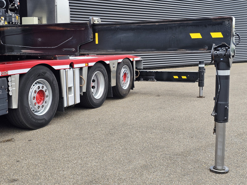 MAN TGX 37.480 8x2-6 / HMF 85 t/m CRANE / KRAN - Crane truck: picture 5 MAN TGX 37.480 8x2-6 / HMF 85 t/m CRANE / KRAN - Crane truck: picture 5