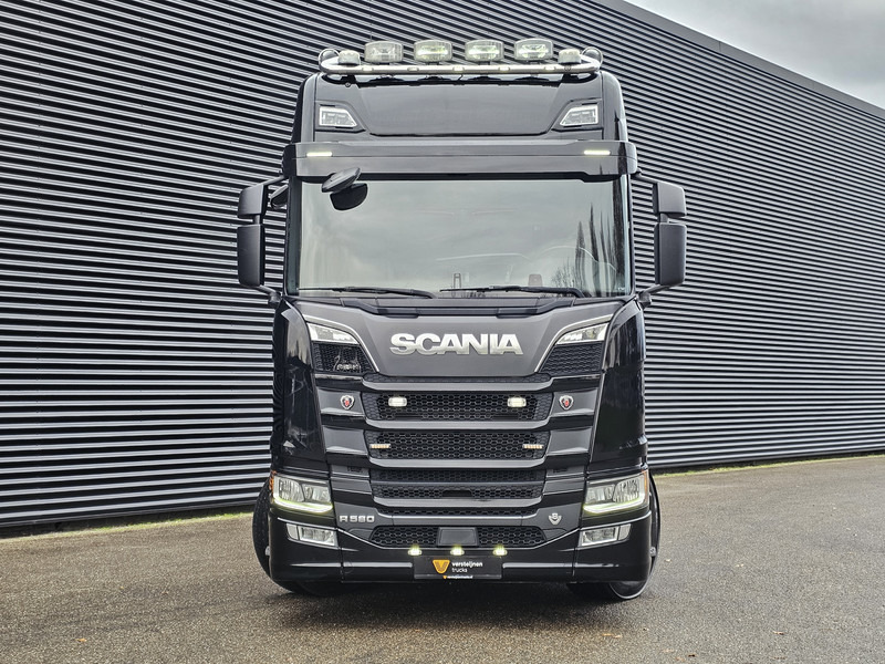 Scania R580 V8 4X2 / HYDRAULIC / RETARDER / FULL AIR - Tractor unit: picture 3 Scania R580 V8 4X2 / HYDRAULIC / RETARDER / FULL AIR - Tractor unit: picture 3