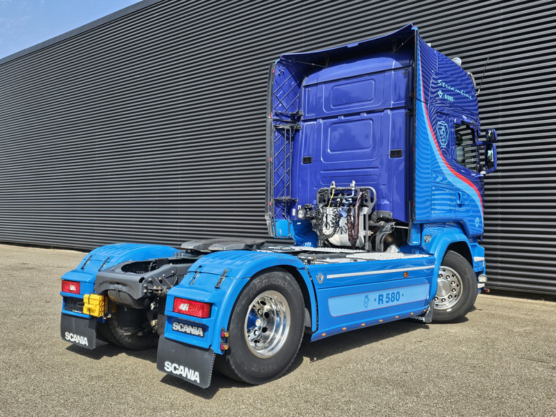 Scania R580 V8 / 4x2 / FULL AIR / 2 TANKS / PTO - Tractor unit: picture 2 Scania R580 V8 / 4x2 / FULL AIR / 2 TANKS / PTO - Tractor unit: picture 2