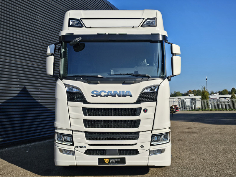 Scania R580 V8 / 6x4 / FULL AIR / RETARDER - Tractor unit: picture 4 Scania R580 V8 / 6x4 / FULL AIR / RETARDER - Tractor unit: picture 4