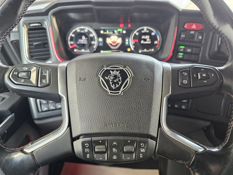 Tractor unit Scania S580 V8 4x2 / HYDRAULIC / RETARDER / FULL AIR: picture 16 Tractor unit Scania S580 V8 4x2 / HYDRAULIC / RETARDER / FULL AIR: picture 16