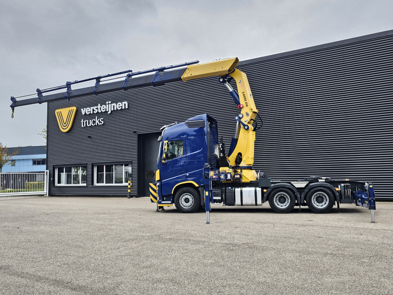 Volvo FH 540 6x4 / HIAB 85 t/m CRANE / KRAN - Tractor unit: picture 3 Volvo FH 540 6x4 / HIAB 85 t/m CRANE / KRAN - Tractor unit: picture 3