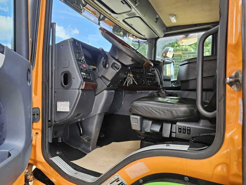 Truck Scania P420 10x4 / 150T / MANUAL GEARBOX / RETARDER: picture 15