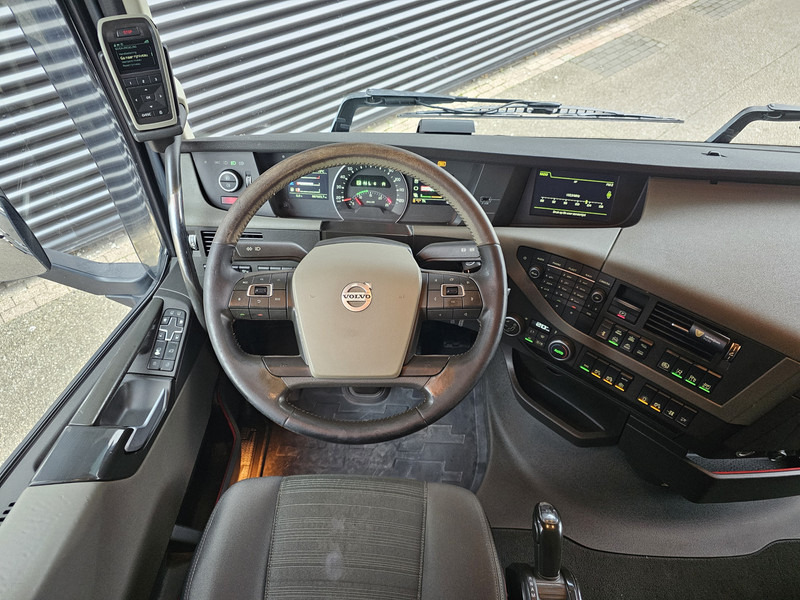 Truck Volvo FH 540 8x4 / RETARDER / I PARK COOL / 90T: picture 16