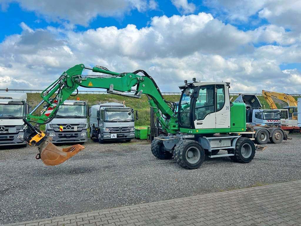 Liebherr A 912 Compact 3X Löffel 3 X Buckets  - Wheel excavator: picture 1 Liebherr A 912 Compact 3X Löffel 3 X Buckets  - Wheel excavator: picture 1