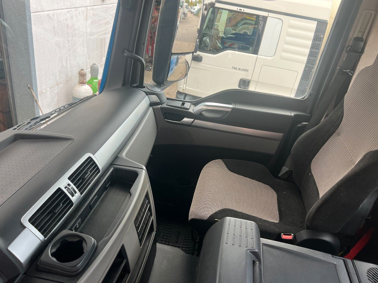 MAN 18.430 4X2 Meiller 3. Seitenkipper Top Zustand - Tipper: picture 4 MAN 18.430 4X2 Meiller 3. Seitenkipper Top Zustand - Tipper: picture 4