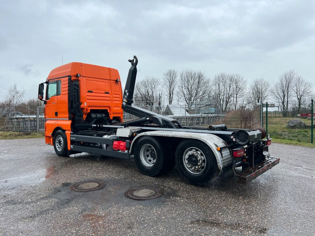 MAN 26.460 6X2 Retarder Klima Navigation guter Zust. - Hook lift truck: picture 2 MAN 26.460 6X2 Retarder Klima Navigation guter Zust. - Hook lift truck: picture 2