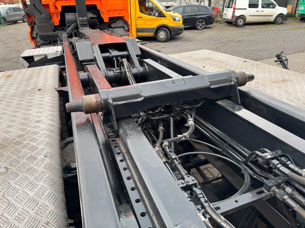 Leasing of MAN 26.460 6X2 Retarder Klima Navigation guter Zust. MAN 26.460 6X2 Retarder Klima Navigation guter Zust. MAN 26.460 6X2 Retarder Klima Navigation guter Zust. MAN 26.460 6X2 Retarder Klima Navigation guter Zust.: picture 6