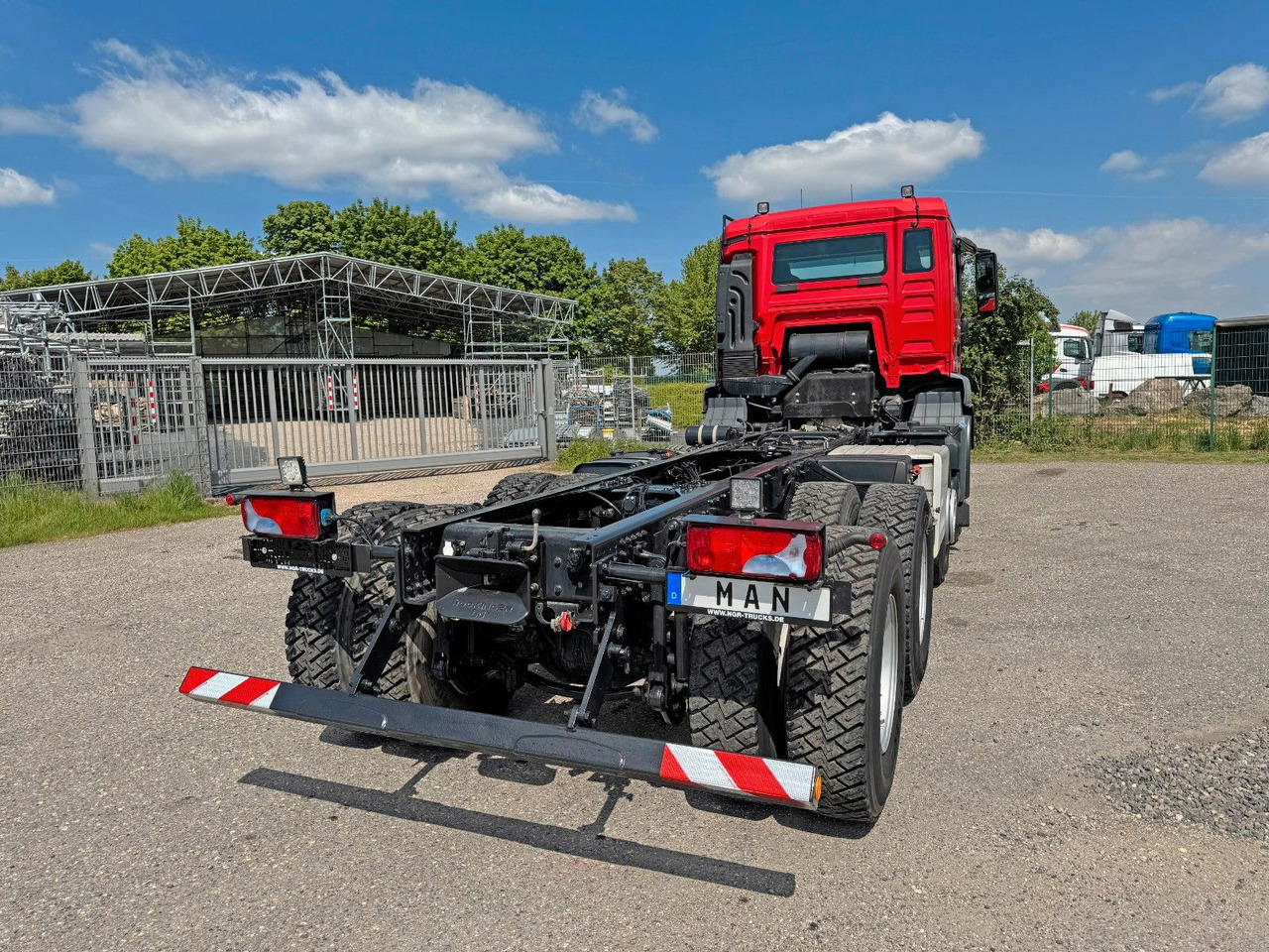 Tipper MAN 35.470 8X4 Kipperfahrgestell Reifen 12 X NEU Top: picture 18 Tipper MAN 35.470 8X4 Kipperfahrgestell Reifen 12 X NEU Top: picture 18