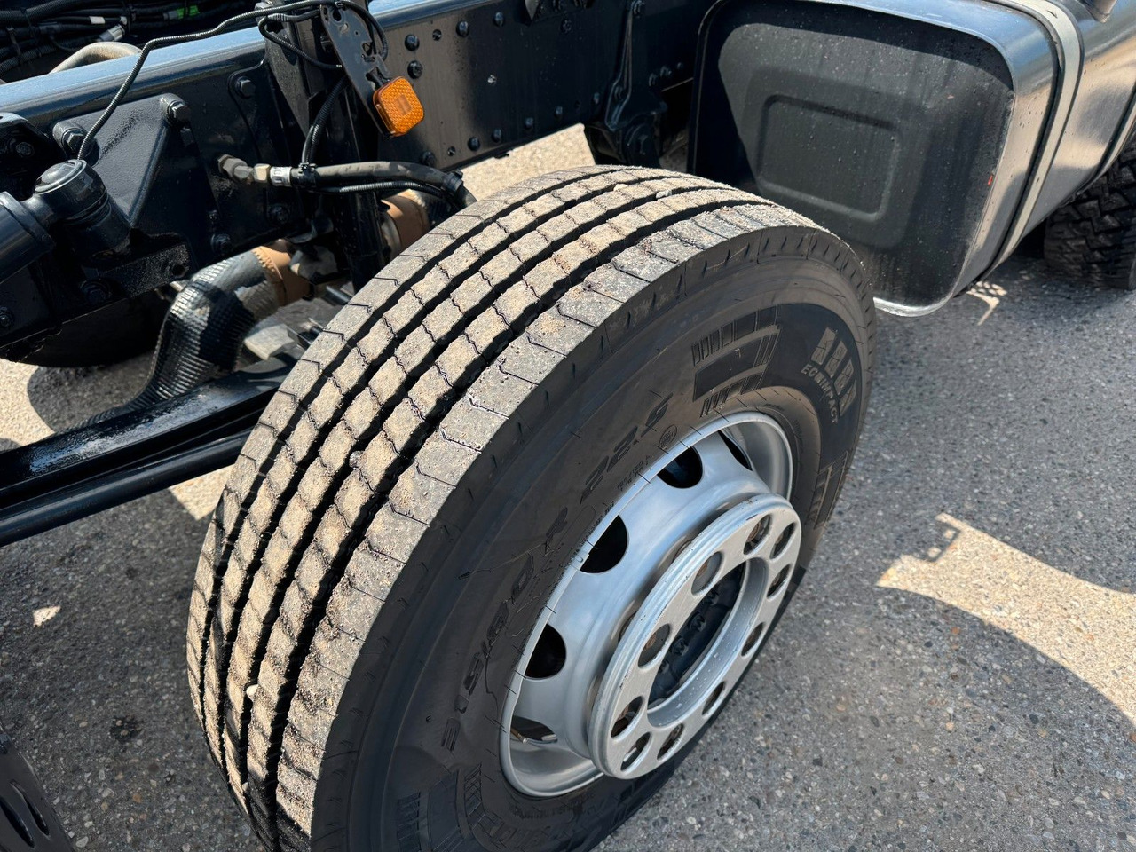 Tipper MAN 35.470 8X4 Kipperfahrgestell Reifen 12 X NEU Top: picture 13 Tipper MAN 35.470 8X4 Kipperfahrgestell Reifen 12 X NEU Top: picture 13