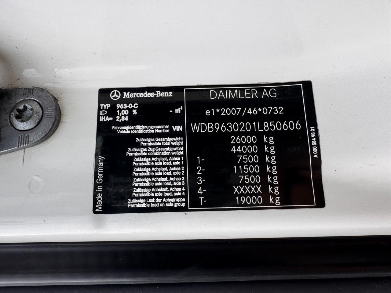 Mercedes-Benz 2536 ADR Valid & kipphydraulik für Gastank - Tanker truck: picture 3 Mercedes-Benz 2536 ADR Valid & kipphydraulik für Gastank - Tanker truck: picture 3