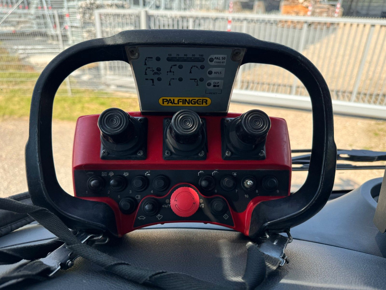 Mercedes-Benz 2540 6X2 Pritsche Palfinger PK 12002 mit Funk - Crane truck: picture 4 Mercedes-Benz 2540 6X2 Pritsche Palfinger PK 12002 mit Funk - Crane truck: picture 4