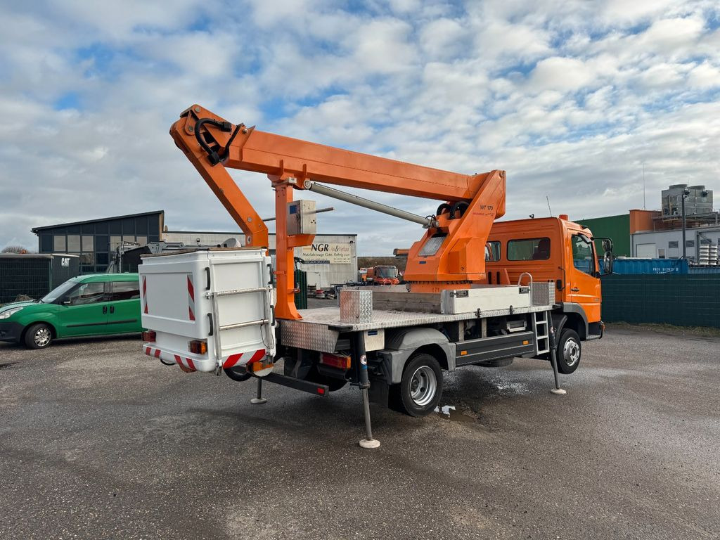 Mercedes-Benz 815 4x2 Hubarbeitsbühne Wumag 170 high 17 m - Truck mounted aerial platform, Commercial vehicle: picture 3 Mercedes-Benz 815 4x2 Hubarbeitsbühne Wumag 170 high 17 m - Truck mounted aerial platform, Commercial vehicle: picture 3
