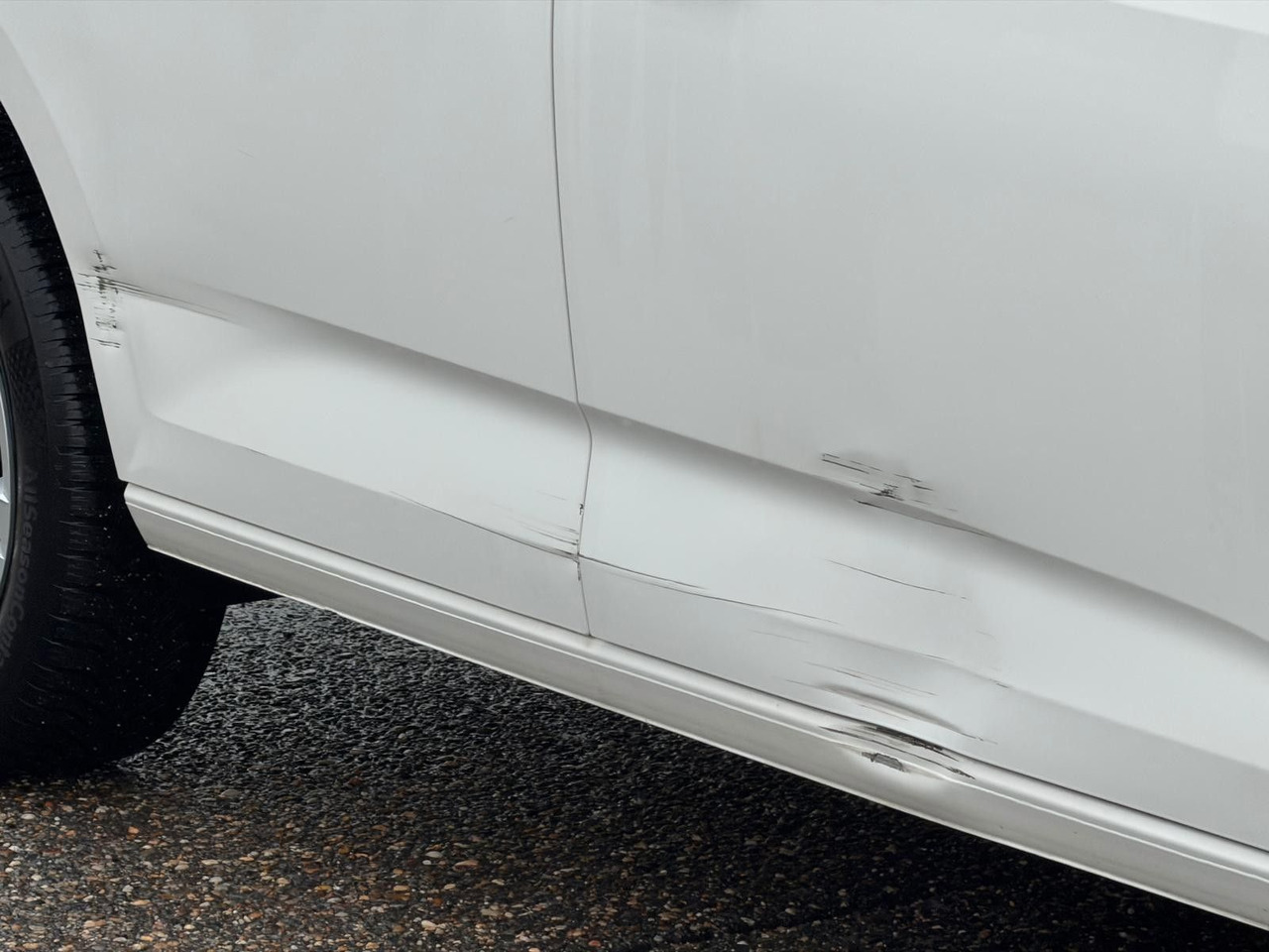 Volkswagen Caddy 4x2 | 2,0 TDI | Klima | PDC | Spurhalteass - People carrier: picture 4 Volkswagen Caddy 4x2 | 2,0 TDI | Klima | PDC | Spurhalteass - People carrier: picture 4