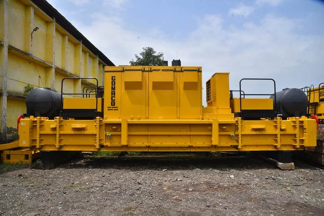 Gomaco GP-4000 - Slipform paver: picture 3 Gomaco GP-4000 - Slipform paver: picture 3