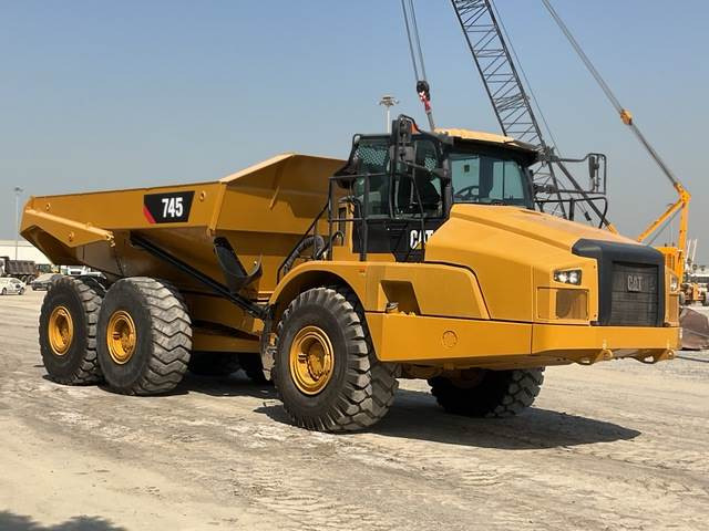 CAT 745 - Articulated dump truck: picture 4 CAT 745 - Articulated dump truck: picture 4