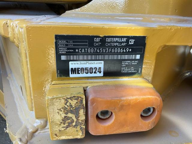 CAT 745 - Articulated dump truck: picture 5 CAT 745 - Articulated dump truck: picture 5