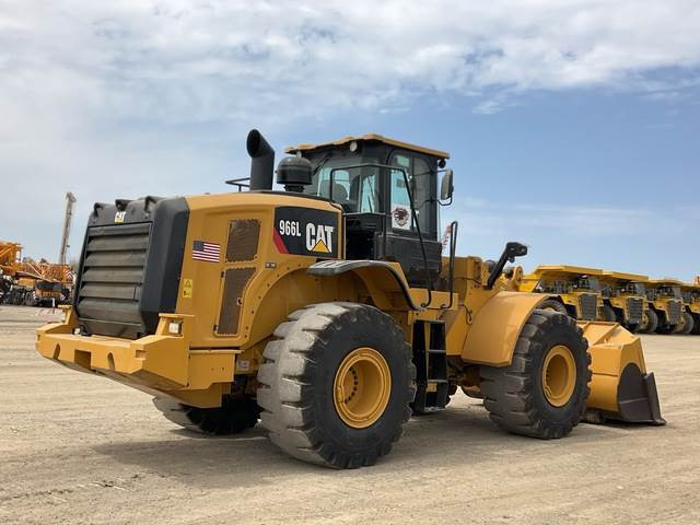 CAT 966L - Wheel loader: picture 3 CAT 966L - Wheel loader: picture 3