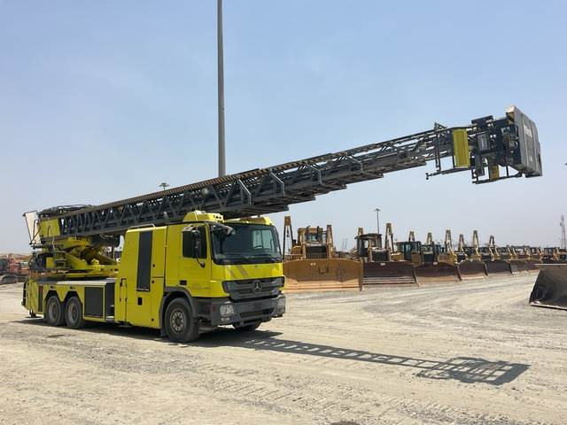 Mercedes-Benz Actros 2641 - Fire engine: picture 4 Mercedes-Benz Actros 2641 - Fire engine: picture 4