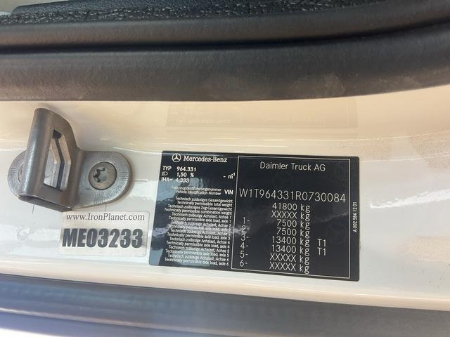 Mercedes-Benz Arocs 4240 - Cab chassis truck: picture 5 Mercedes-Benz Arocs 4240 - Cab chassis truck: picture 5