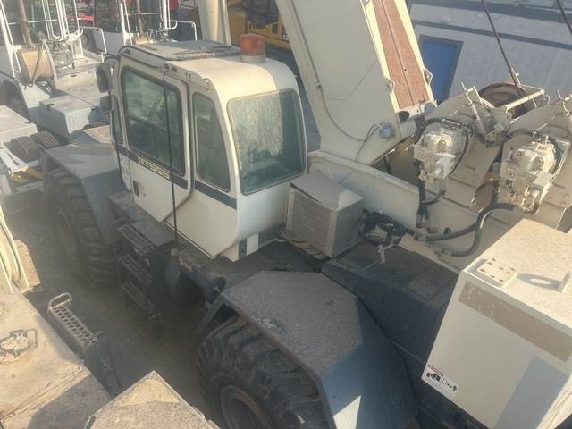 Rough terrain crane Terex RT555: picture 21