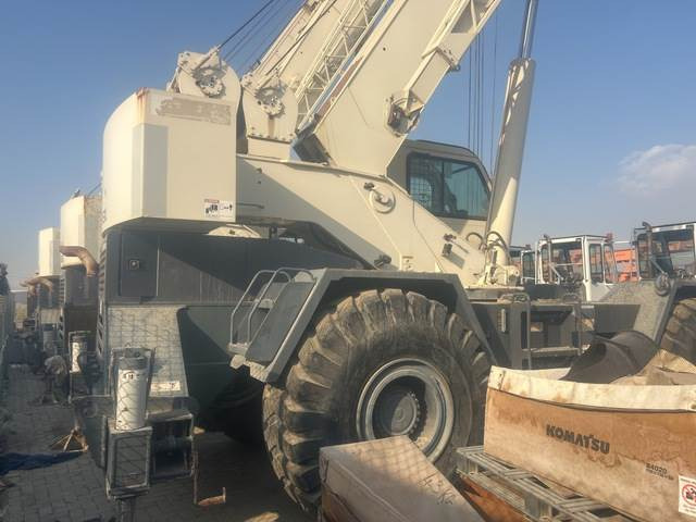 Rough terrain crane Terex RT555: picture 23