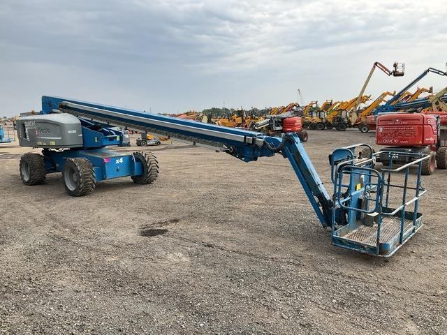 Genie S85 - Articulated boom lift: picture 4 Genie S85 - Articulated boom lift: picture 4