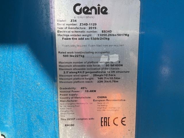 Genie Z34 - Articulated boom lift: picture 5 Genie Z34 - Articulated boom lift: picture 5