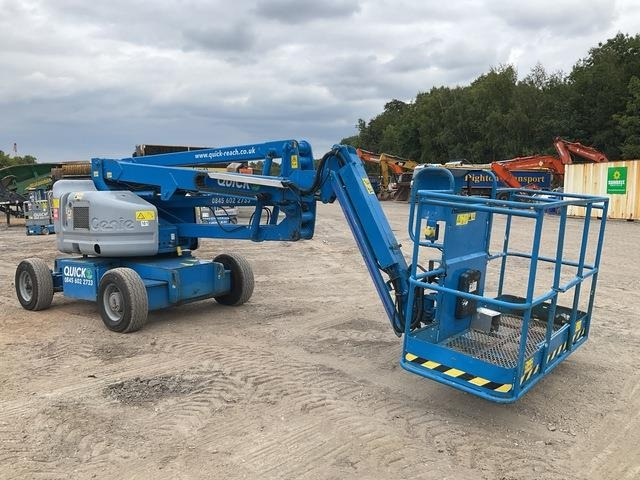 Genie Z45/25 - Articulated boom lift: picture 4 Genie Z45/25 - Articulated boom lift: picture 4