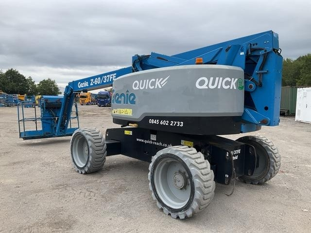 Genie Z60/37 - Articulated boom lift: picture 2 Genie Z60/37 - Articulated boom lift: picture 2