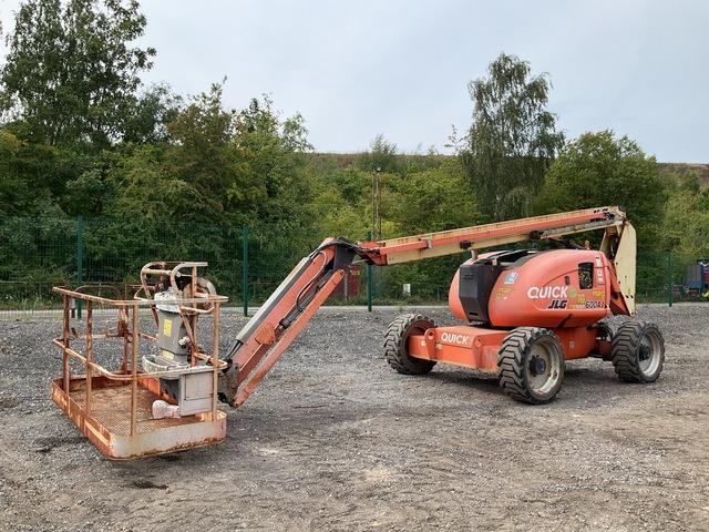 JLG 600AJ - Articulated boom lift: picture 1 JLG 600AJ - Articulated boom lift: picture 1