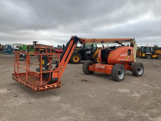 JLG 600AJ - Articulated boom lift: picture 1 JLG 600AJ - Articulated boom lift: picture 1